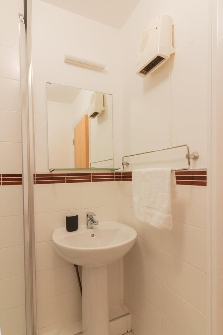 Guestready - Modern Stay By Pheonix Park Dublin Exteriör bild