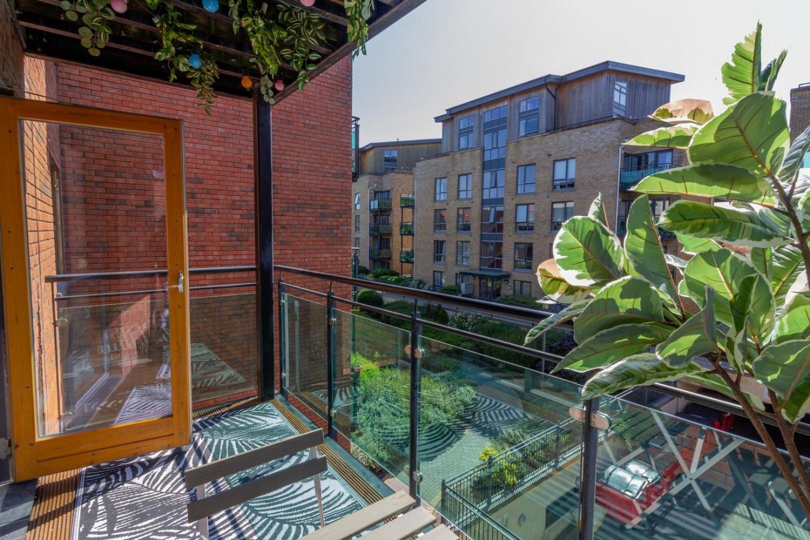 Guestready - Modern Stay By Pheonix Park Dublin Exteriör bild